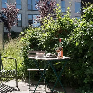 https://by-the-beach-gardens.copenhagenhotelselect.com